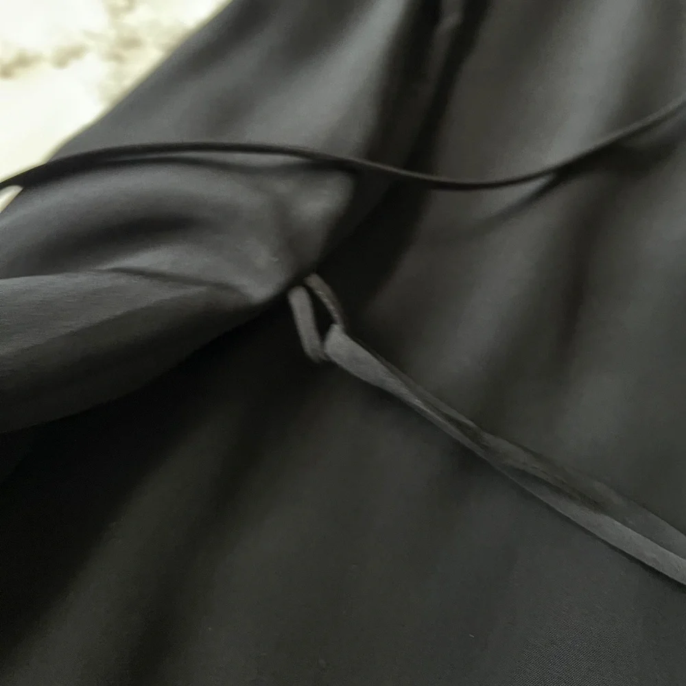 Nothing Personal Black Short Sleeve Dress SIZE M - Picture 9 of 16